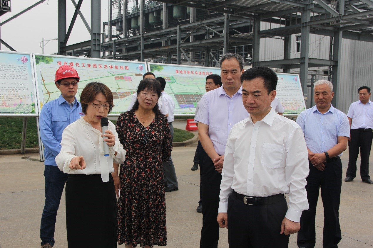渭南市长李毅视察蒲城pp电子科技新资料有限公司